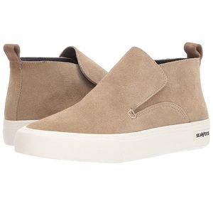 SeeVees Huntington Middie Boot 8.5